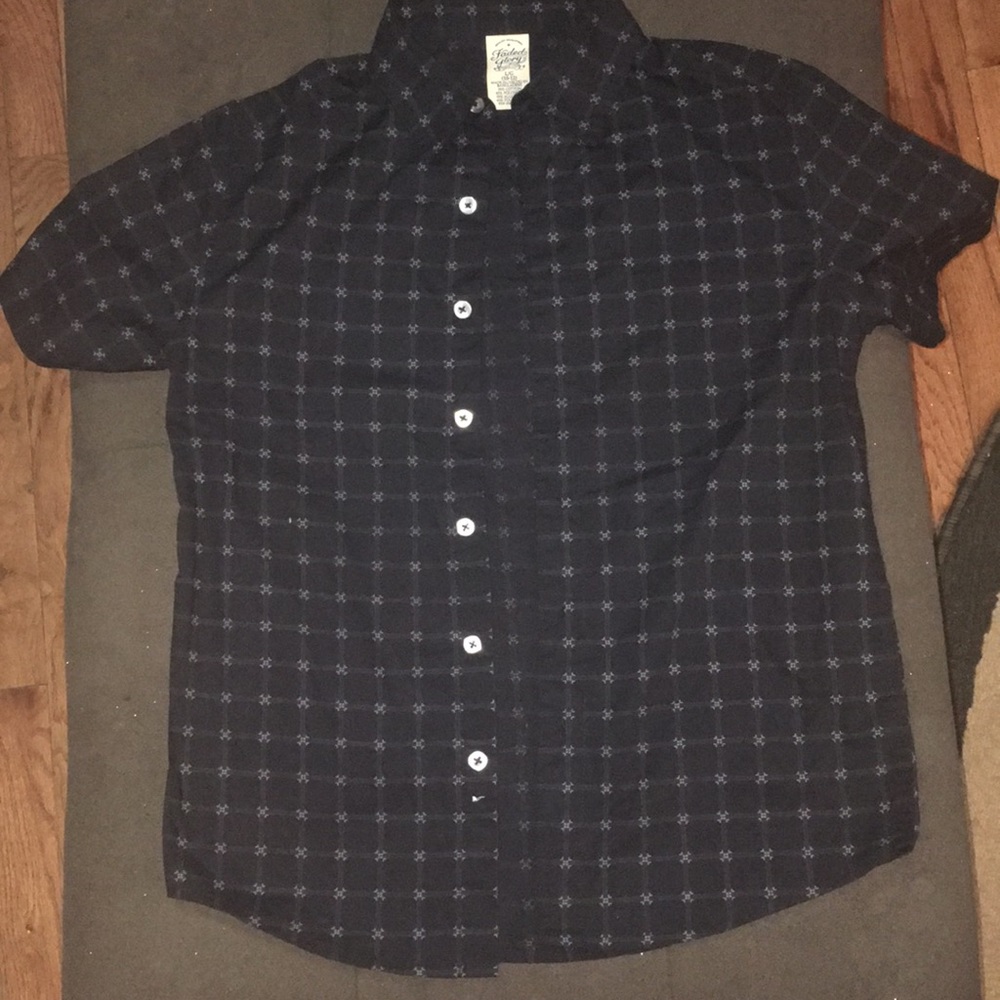 $ Boys faded glory button up short sleeve